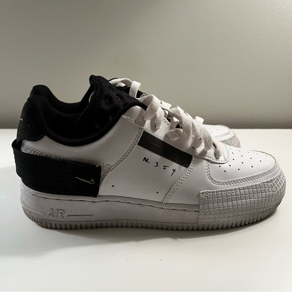 Air Force 1 Type GS 'White Black Volt size 6.5 - Picture 8 of 10